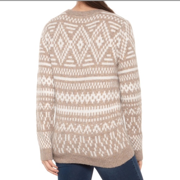 ⭐️SOLD⭐️ Cupcakes & Cashmere Fair Isle Sweater - Picture 4 of 11